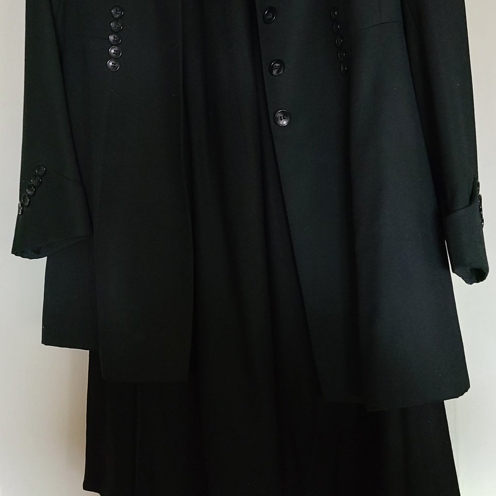 J. Peterman Movie Legends black suit